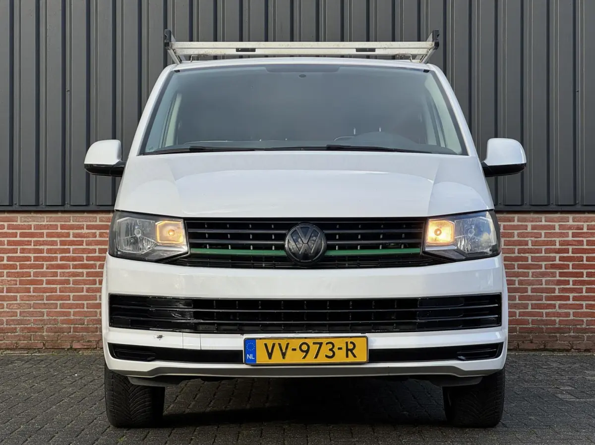 2.0 TDI Economy Trekhaak/Leer/Carplay/Radio/Imperiaal