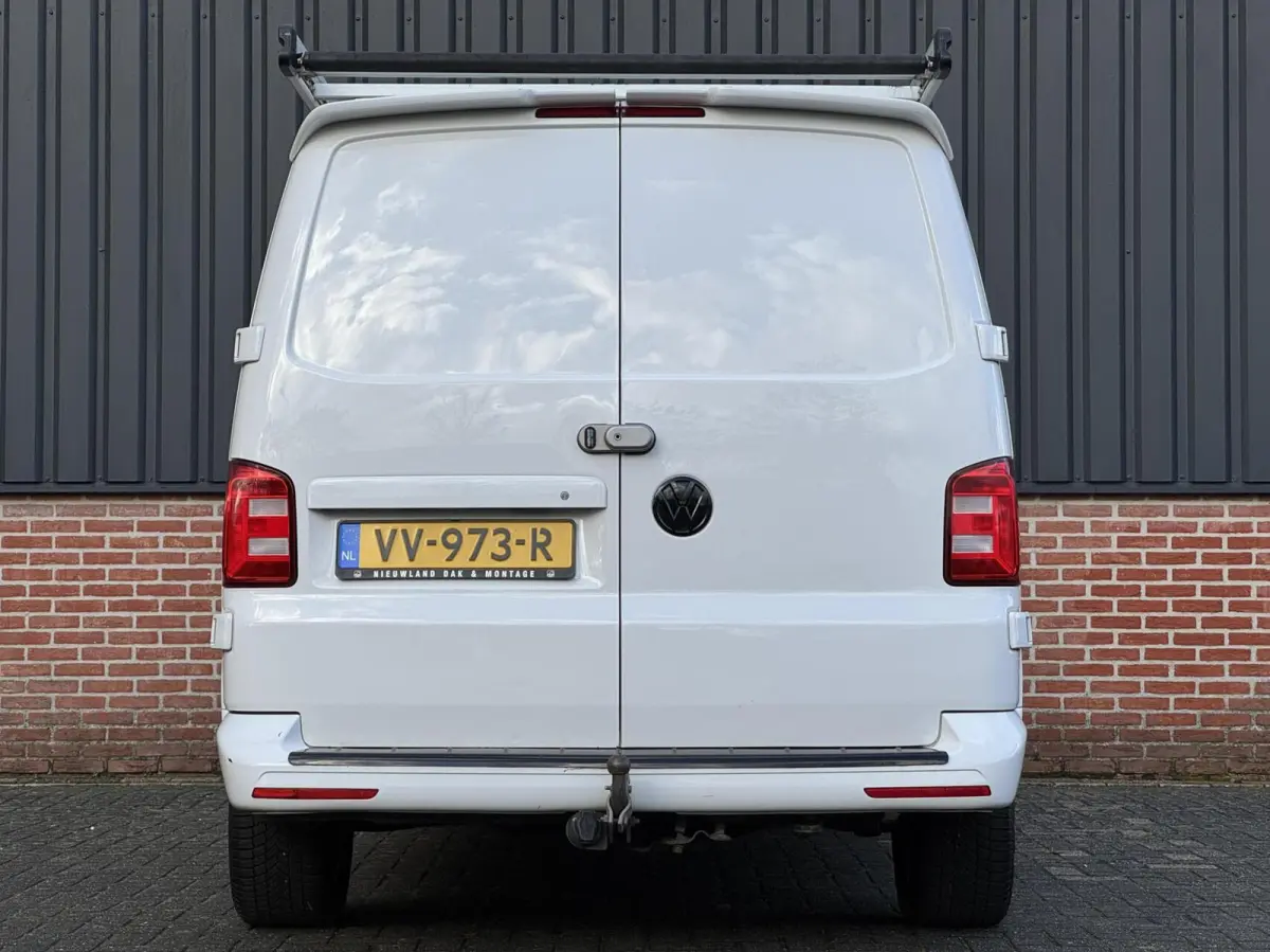 2.0 TDI Economy Trekhaak/Leer/Carplay/Radio/Imperiaal