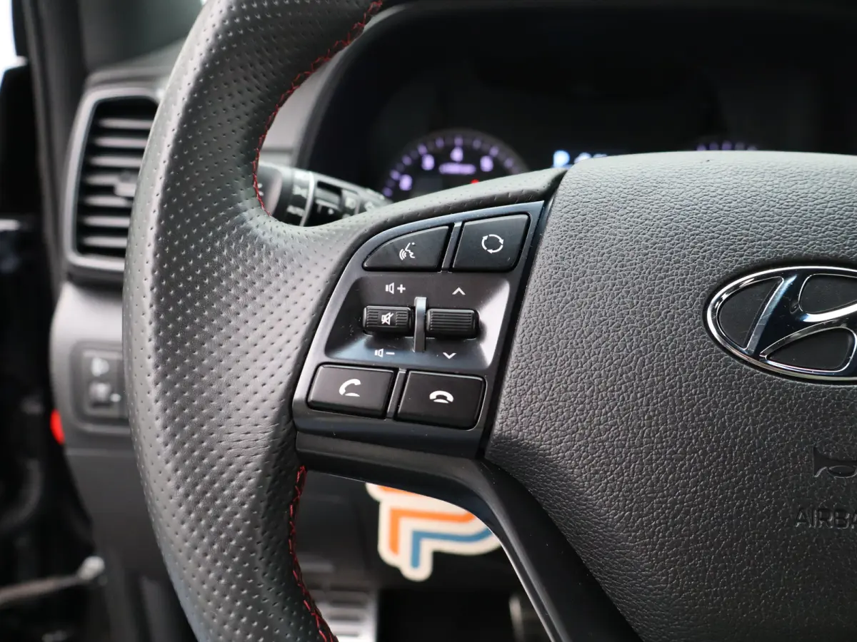 1.6 T-GDI N-Line | Centrale deurvergrendeling met afstandsbediening | Cruise control adaptief | DAB ontvanger