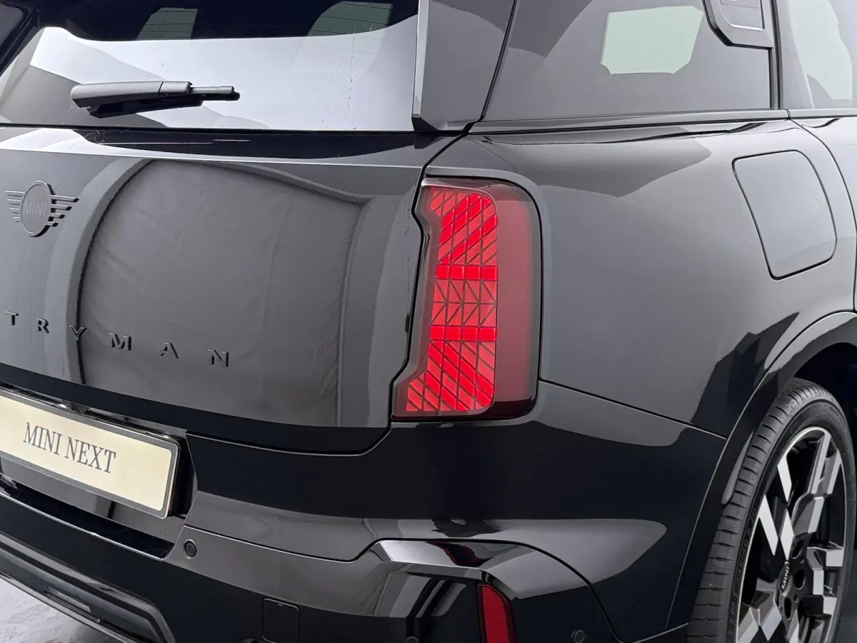 E John Cooper Works | Pakket M | Glazen Panoramadak | Harman Kardon | Achteruitrijcamera