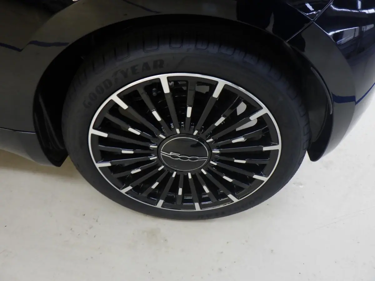 1.0 Hybrid La Prima tot 8 Jaar Garantie! | Achteruitrijcamera | Climate Control | Stoelverwarming | Dodehoekdetectie | !!