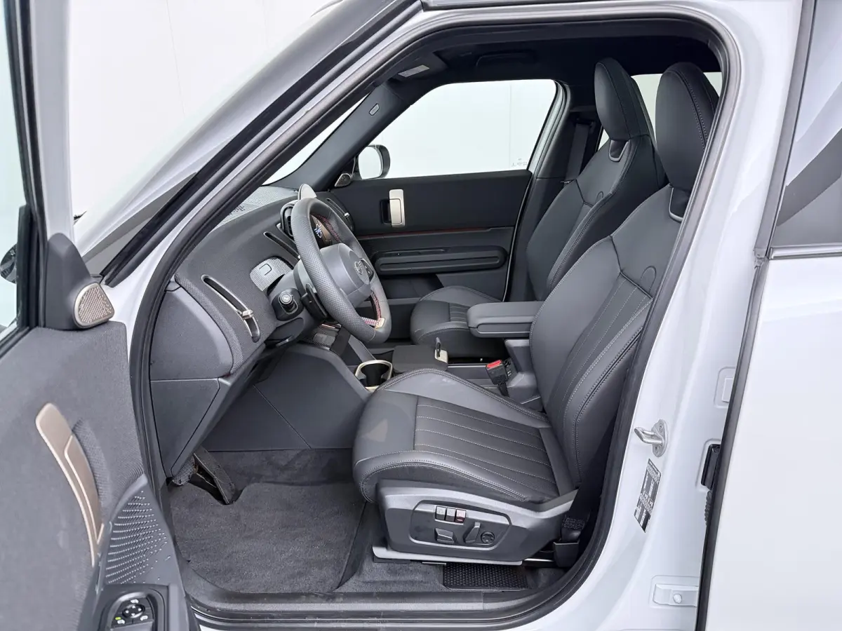 C John Cooper Works | Pakket XL | Elektrisch verstelbare stoelen | Adaptieve Cruise Control | Harman Kardon | Glazen Panoramadak
