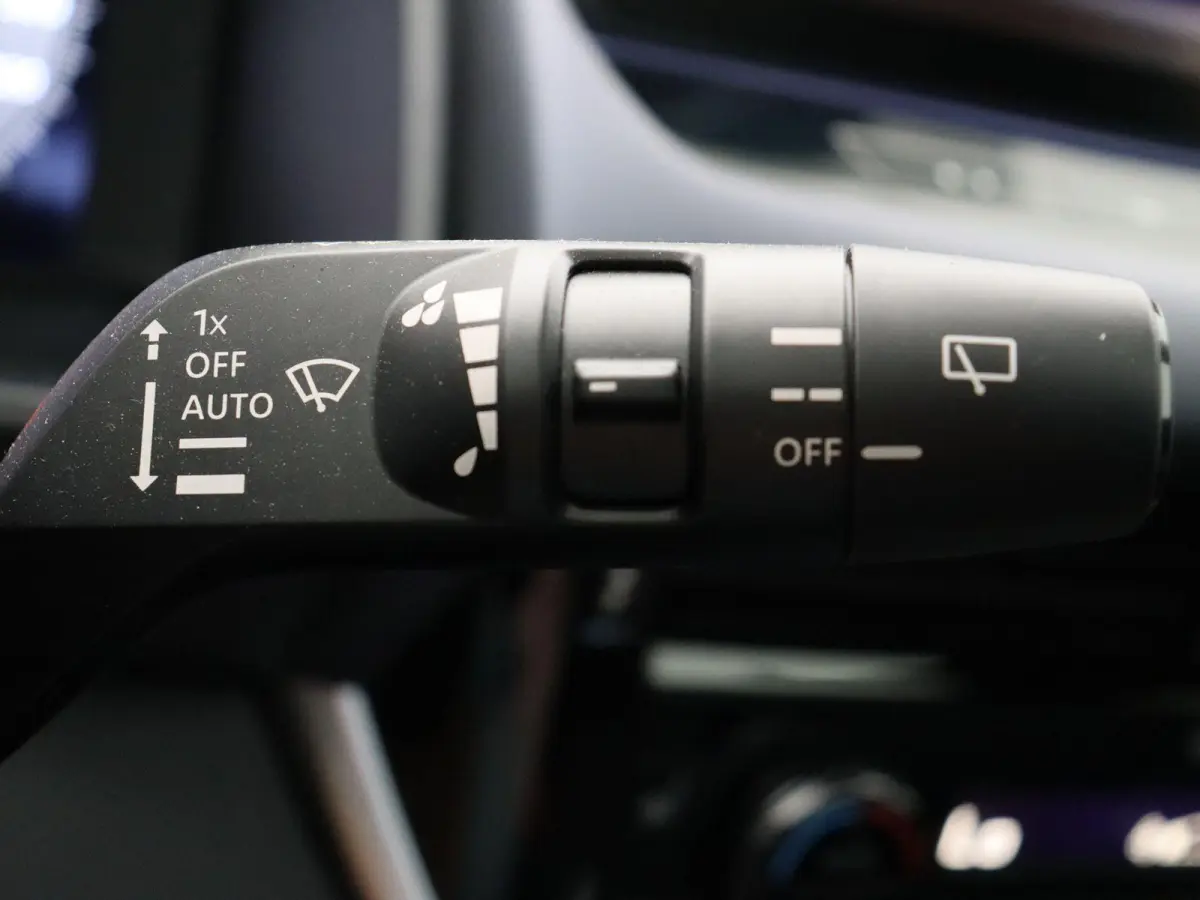 158pk MHEV Xtronic Tekna | Bose audiosysteem | Stoel, stuur en voorruit verwarming | 360-graden camera | Head-up display |