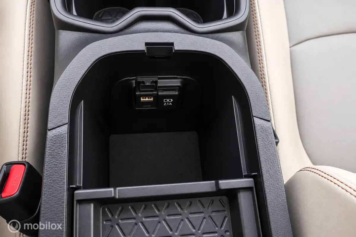 2.5 Hybrid AWD Executive | Keyless | Pano | Cam