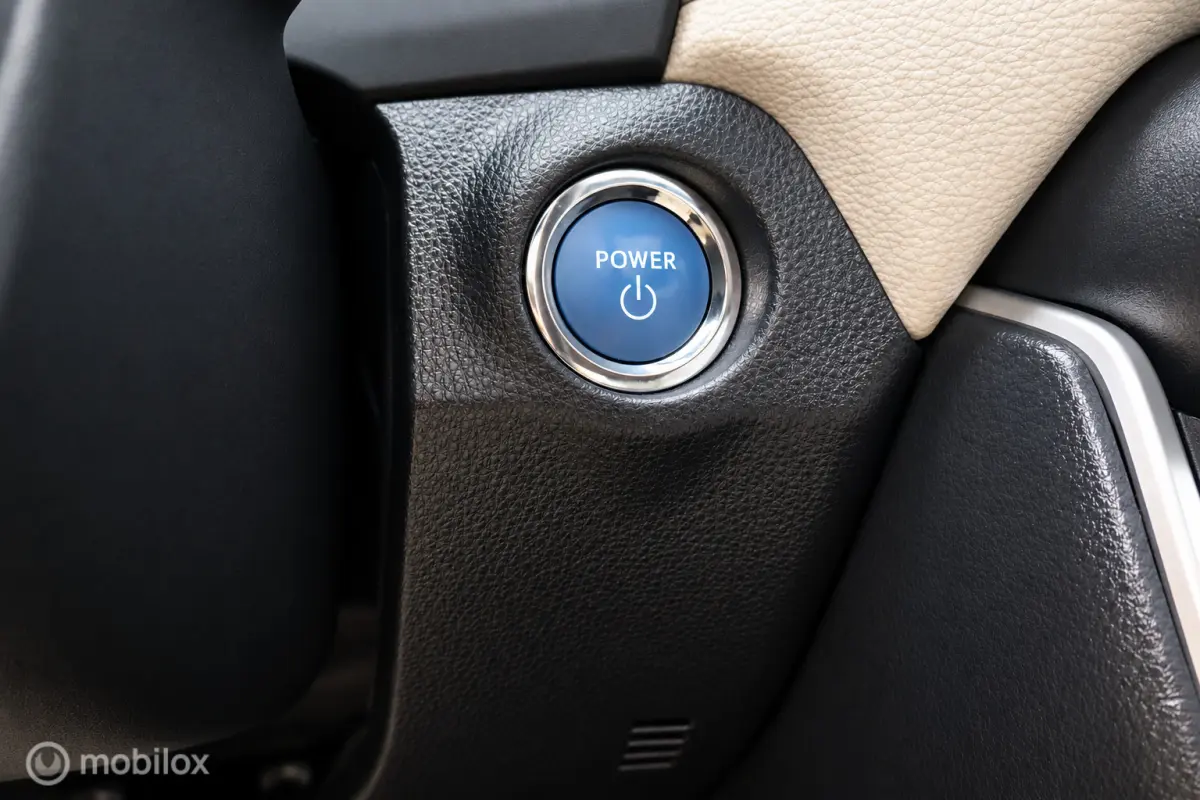 2.5 Hybrid AWD Executive | Keyless | Pano | Cam