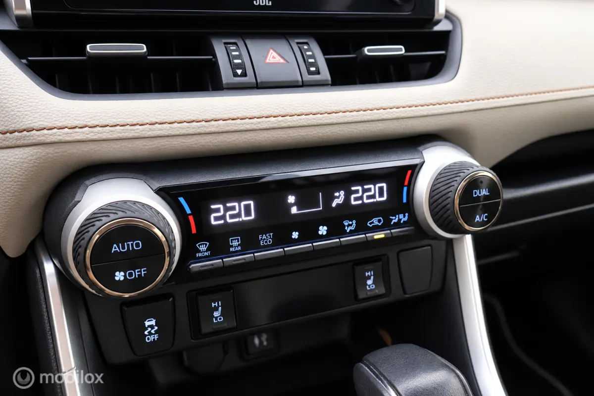 2.5 Hybrid AWD Executive | Keyless | Pano | Cam