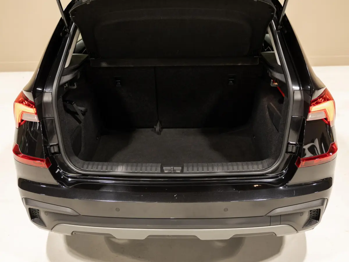 1.0 TSI Selection / 116pk / NAP / Trekhaak / Automatische klimaatregeling /