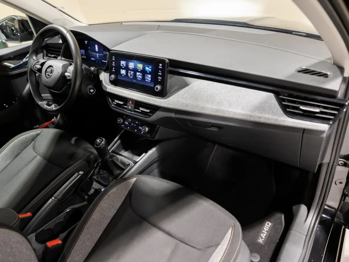 1.0 TSI Selection / 116pk / NAP / Trekhaak / Automatische klimaatregeling /