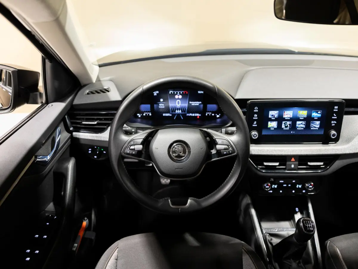 1.0 TSI Selection / 116pk / NAP / Trekhaak / Automatische klimaatregeling /