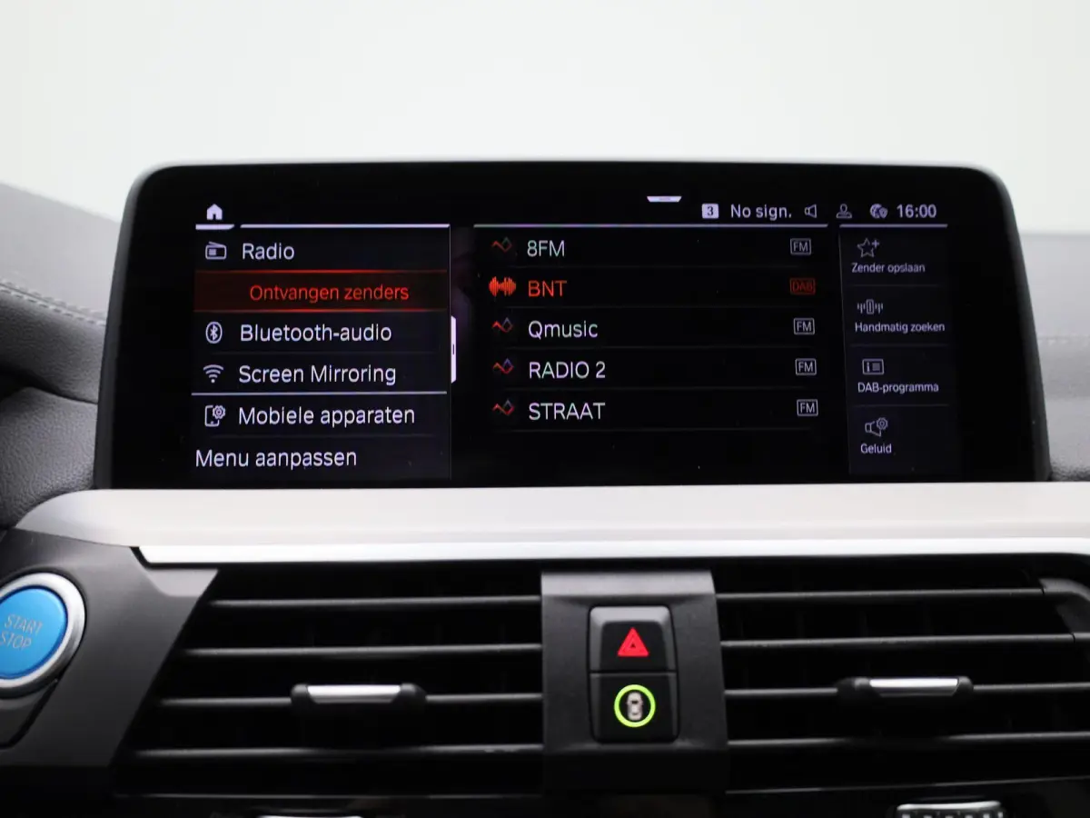High Executive 80 kWh | Apple Carplay / Android Auto | Panoramadak | Stoelverwarming | Camera | Trekhaak |