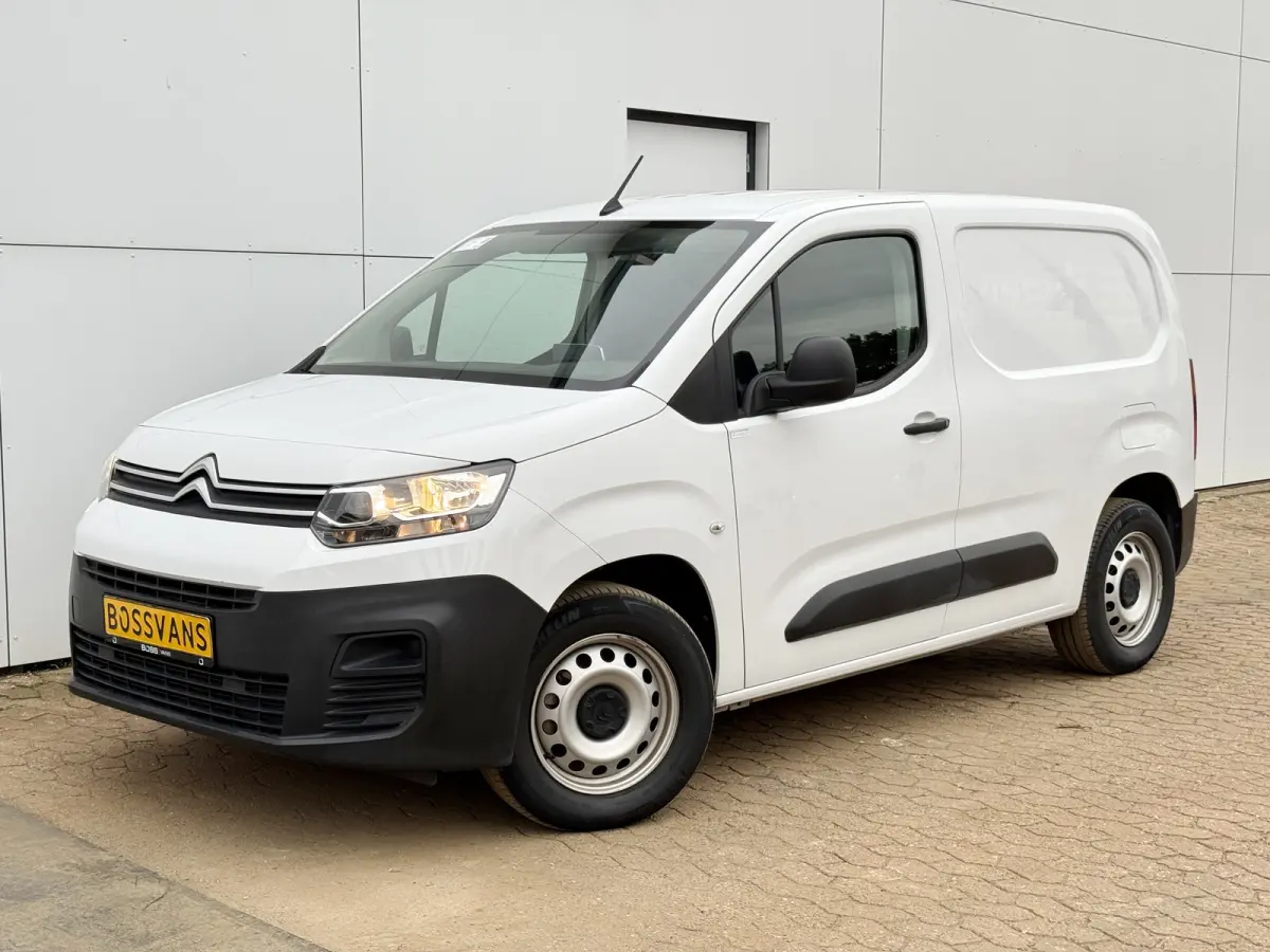 50kWh 136PK Elektrisch 50kWh 280km WLTP 136PK L1 Snelladen Climate Control Cruise Control Achteruitrijcamera