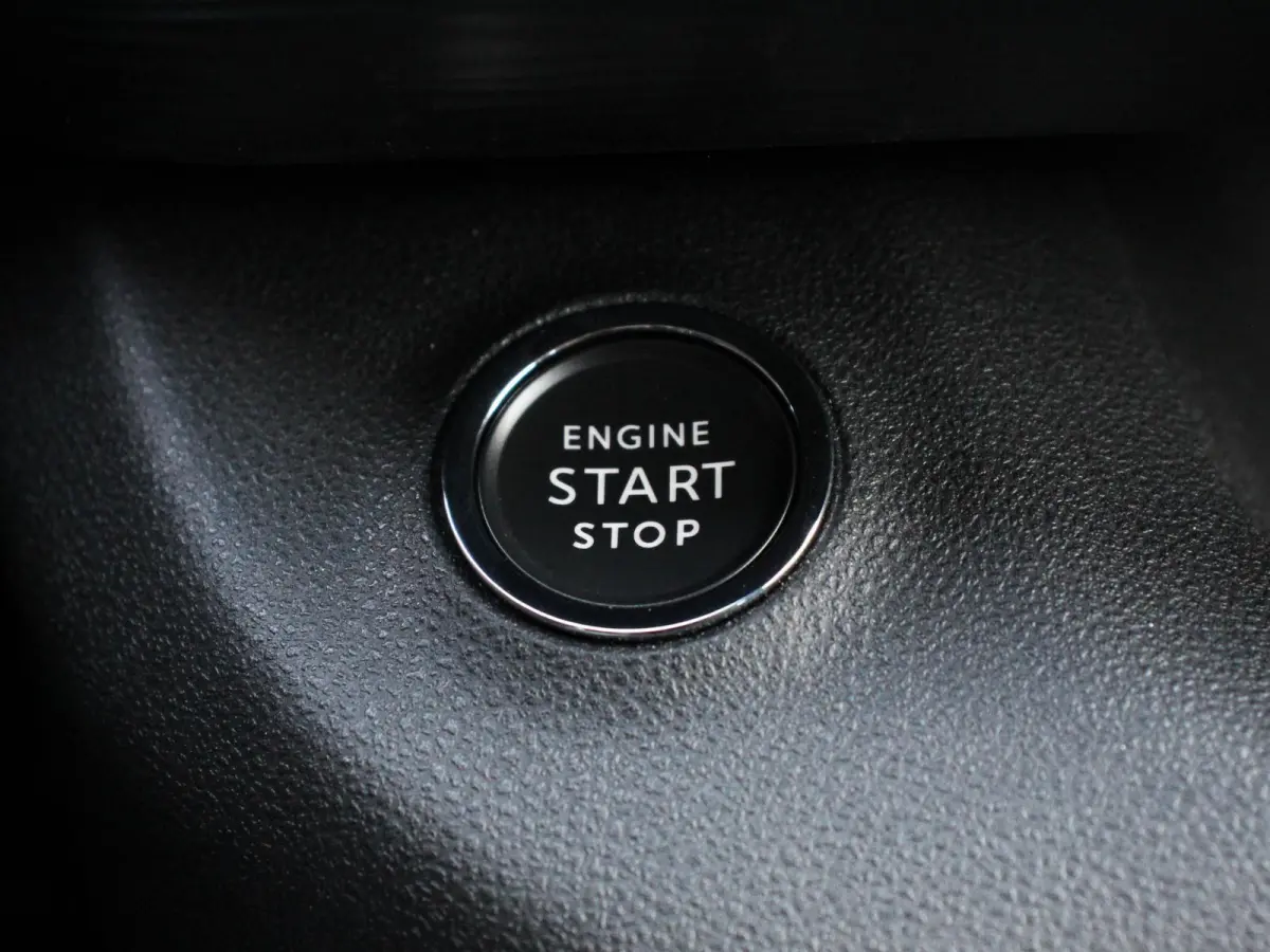 Longitude 54 kWh Automaat SOH 96% Navigatie Apple Carplay/ Android Auto Parkeersensor achter Cruise Control Full LED Virtual Cockpit Climate Control