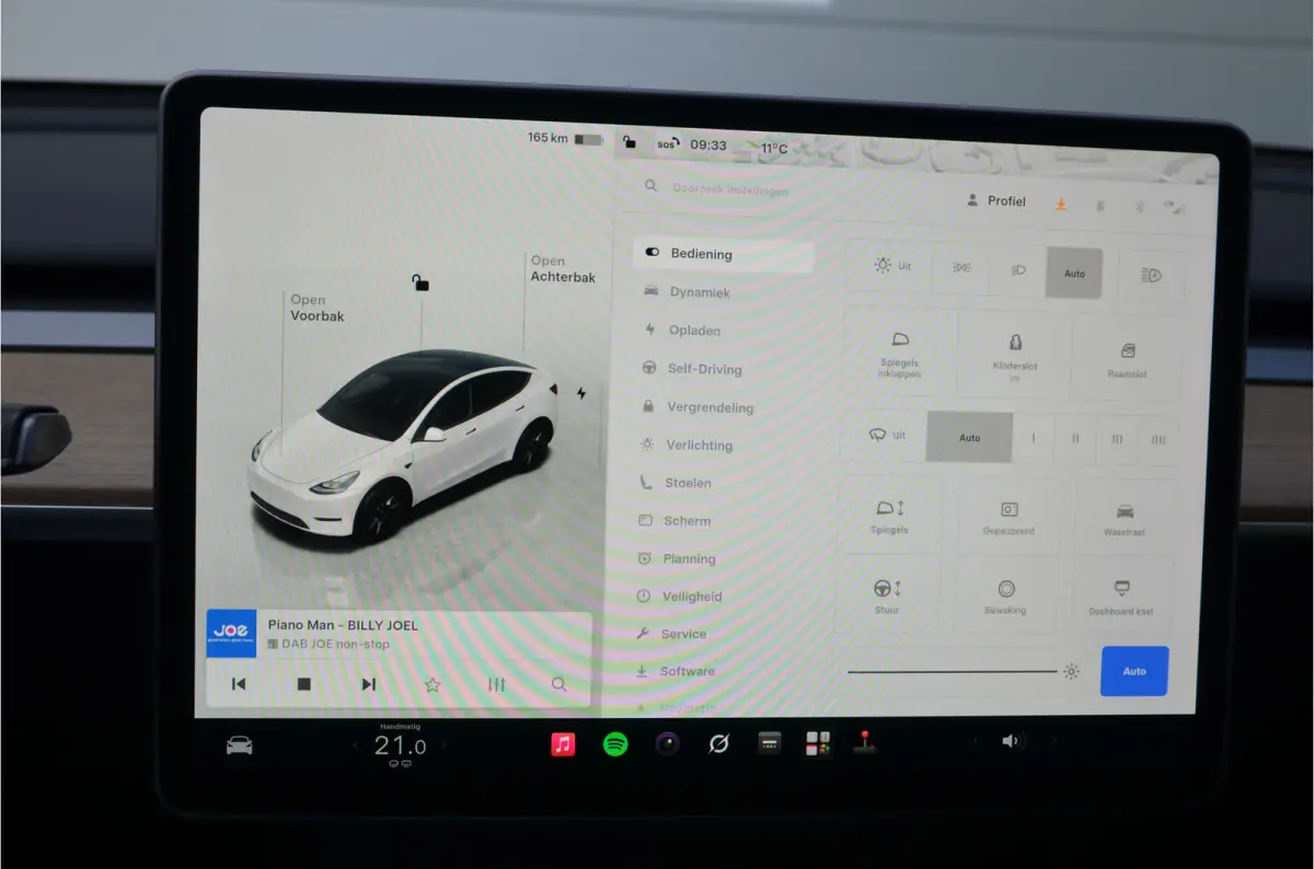 Long Range AWD 75 kWh Trekhaak (1.600kg), AutoPilot3.0 Ryzen