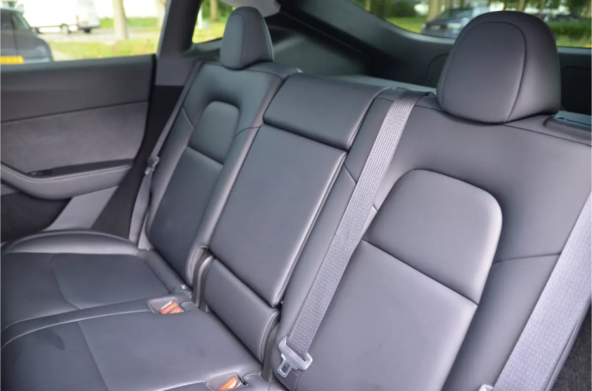 Long Range AWD 75 kWh Trekhaak (1.600kg), AutoPilot3.0 Ryzen