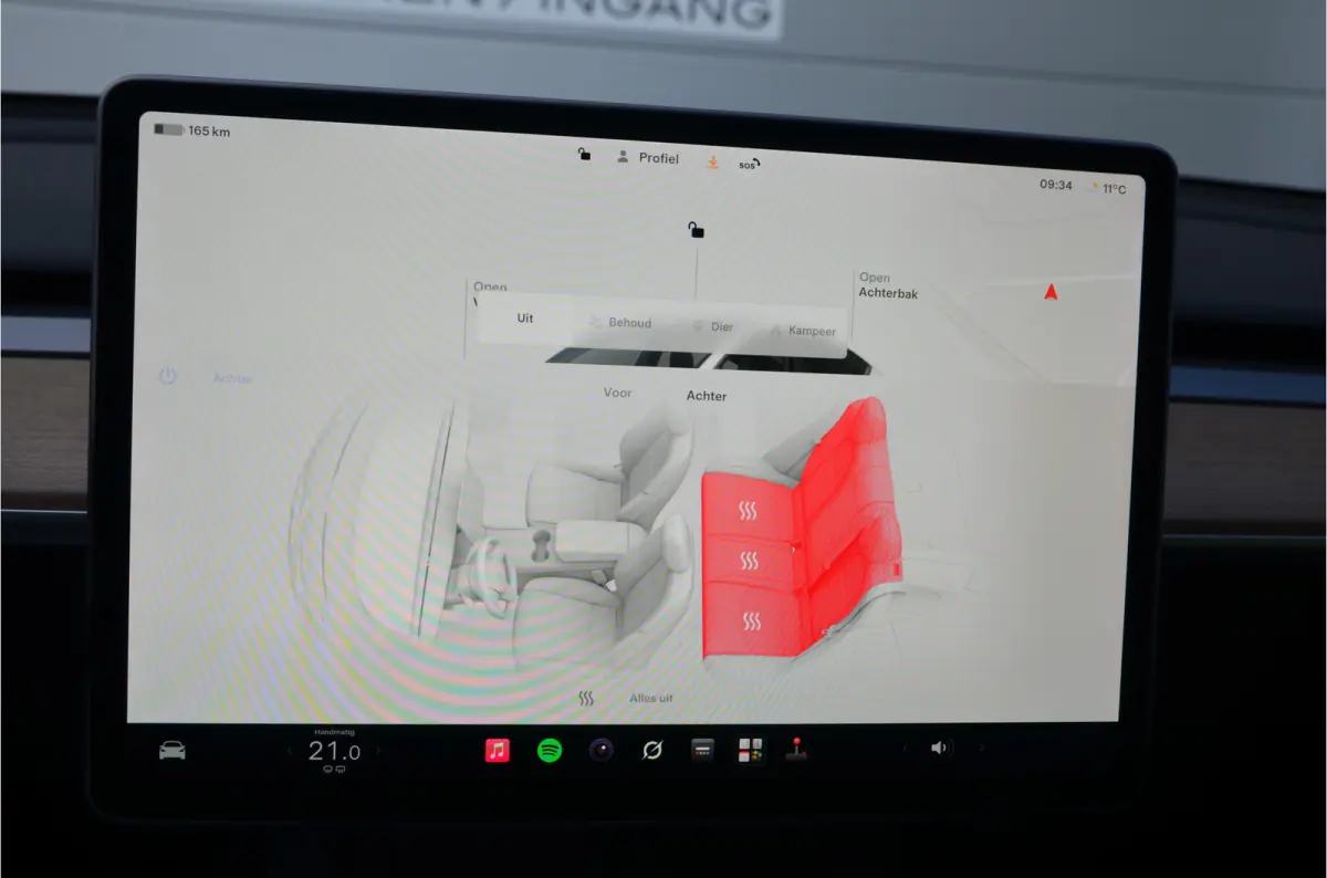 Long Range AWD 75 kWh Trekhaak (1.600kg), AutoPilot3.0 Ryzen