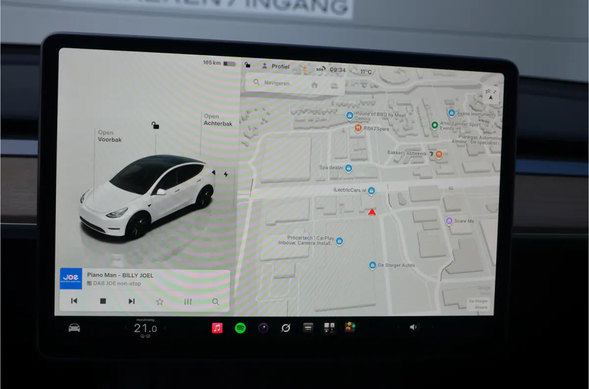 Long Range AWD 75 kWh Trekhaak (1.600kg), AutoPilot3.0 Ryzen