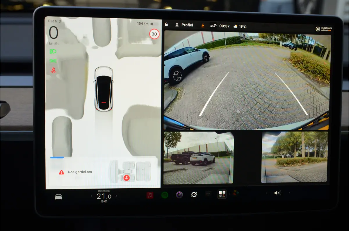 Long Range AWD 75 kWh Trekhaak (1.600kg), AutoPilot3.0 Ryzen