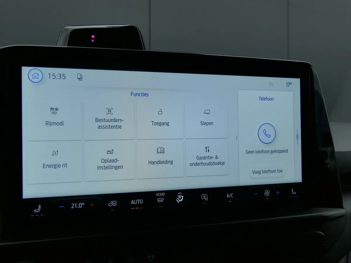 340 L2H1 Limited 71 kWh | LED Koplampen | Stoelverwarming | Lichtmetalen Velgen | CarPlay/Android Auto | Camera