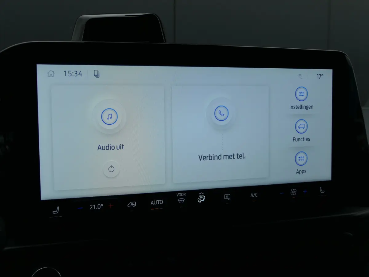 340 L2H1 Limited 71 kWh | LED Koplampen | Stoelverwarming | Lichtmetalen Velgen | CarPlay/Android Auto | Camera