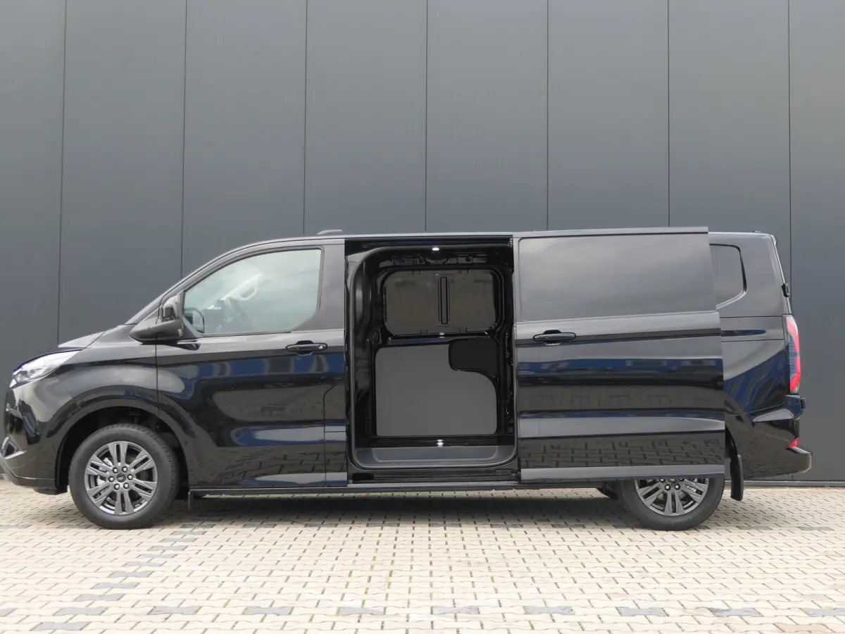 340 L2H1 Limited 71 kWh | LED Koplampen | Stoelverwarming | Lichtmetalen Velgen | CarPlay/Android Auto | Camera