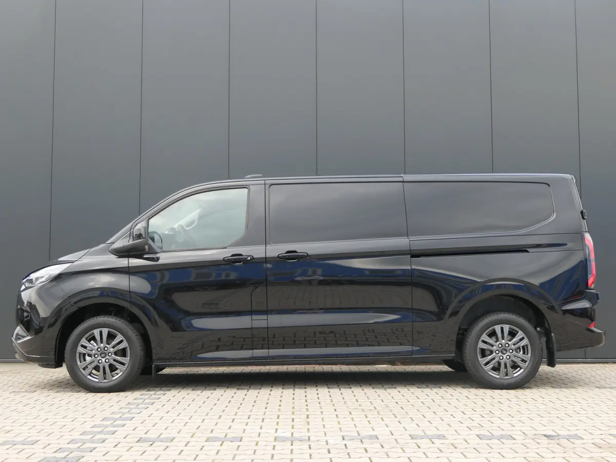 340 L2H1 Limited 71 kWh | LED Koplampen | Stoelverwarming | Lichtmetalen Velgen | CarPlay/Android Auto | Camera