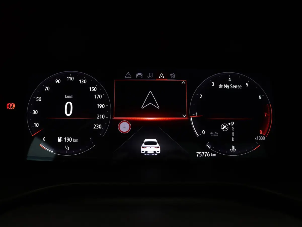 mild hybrid 160 R.S. line | Schuif\kanteldak | Stoel-stuur verwarming | Achteruitrijcamera | Adaptieve cruise control |