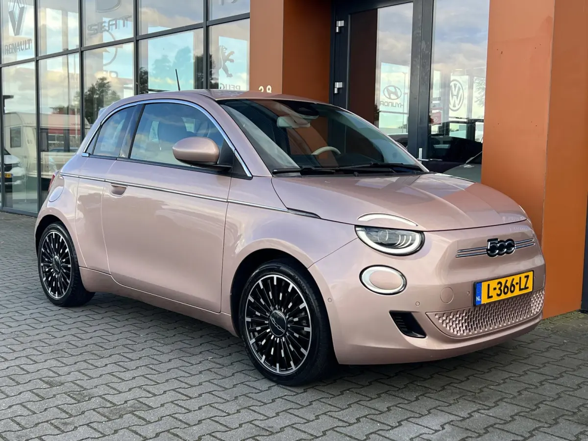 3+1 La Prima 42 kWh|Leer|Carplay|LED|PDC+Camera|NAP