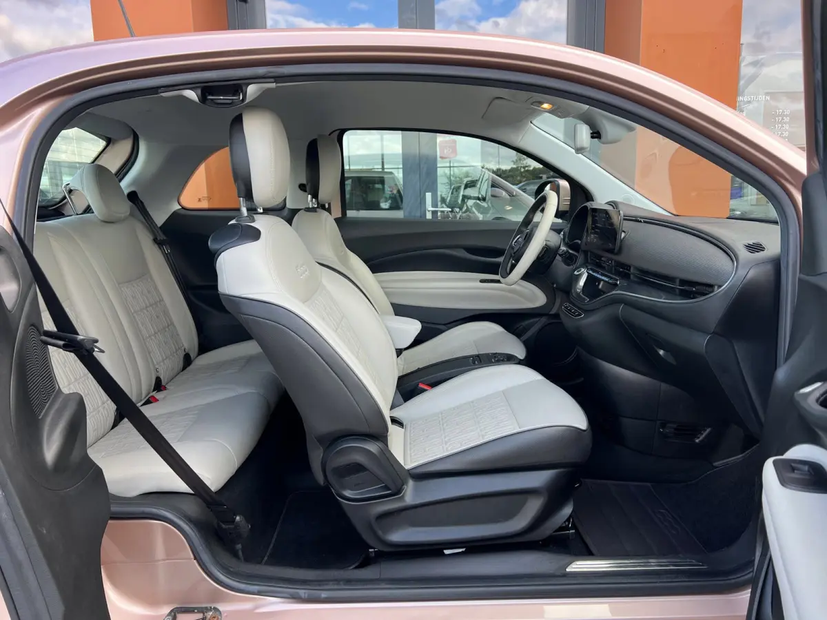 3+1 La Prima 42 kWh|Leer|Carplay|LED|PDC+Camera|NAP