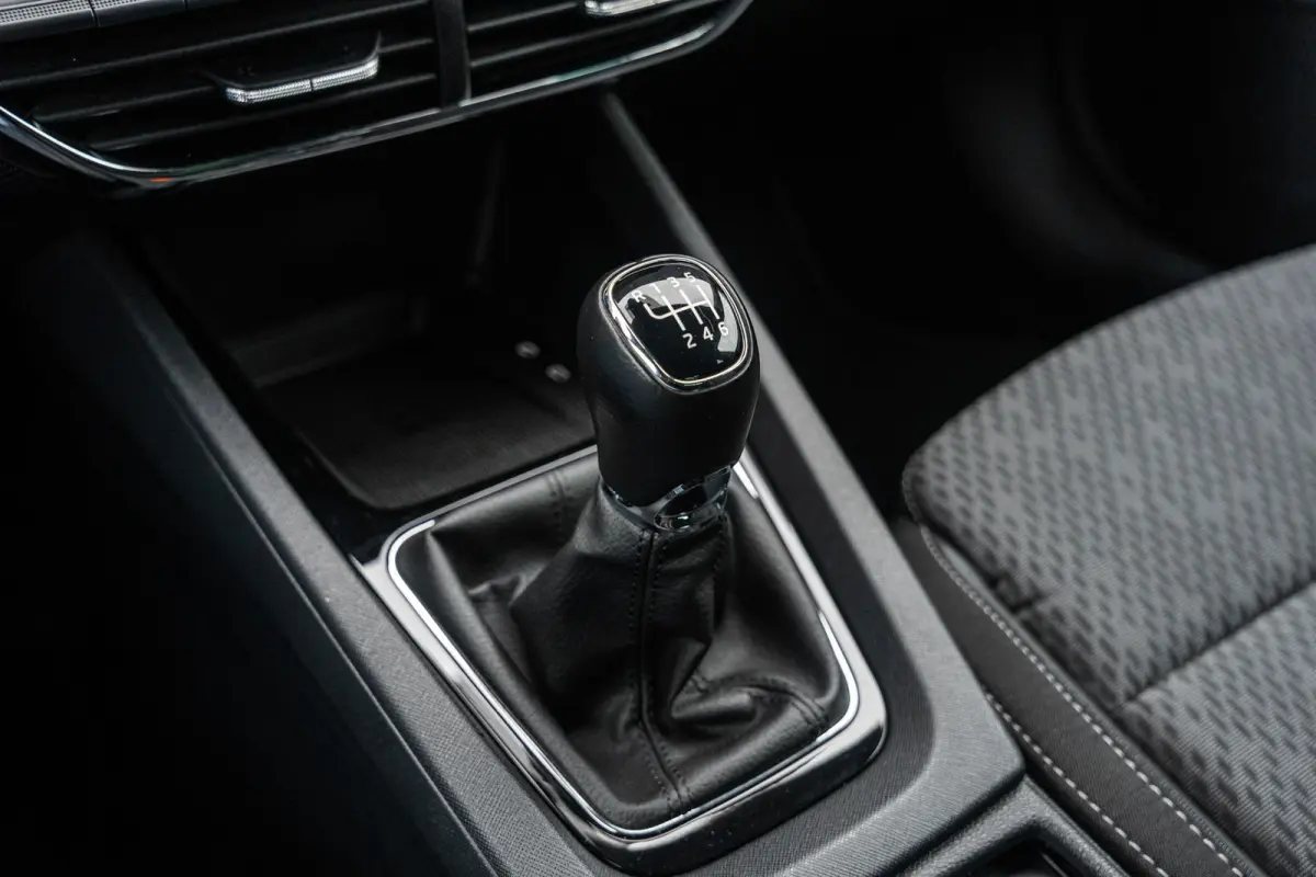 1.0 TSI 110pk Business Edition Plus | Stoelverwarming | Elektrische Achterklep | Camera | Adaptief Cruise Control | Navigatie