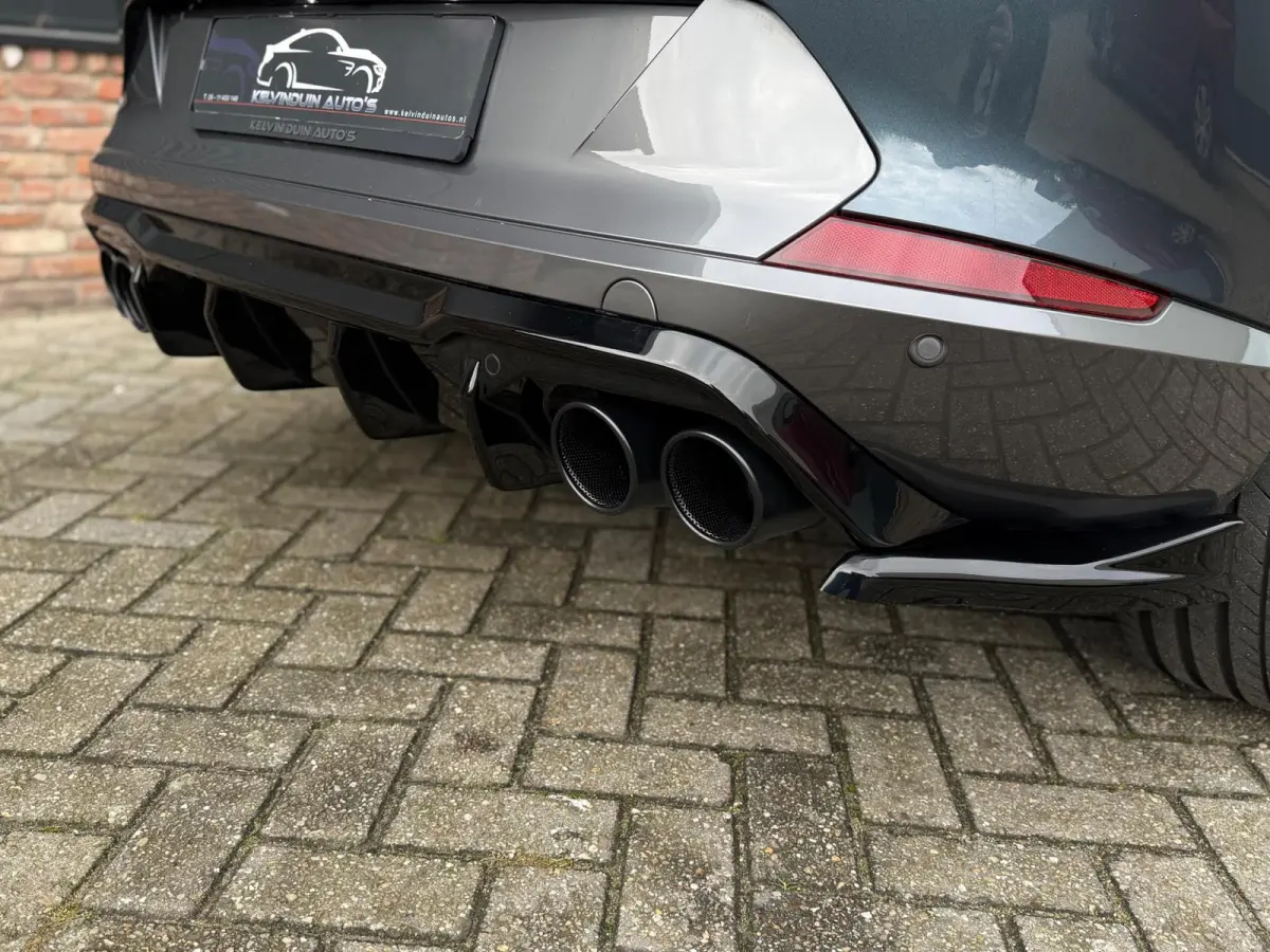 1.4 e-Hybrid VZ Performance Pano/Carplay/Sfeerverlichting