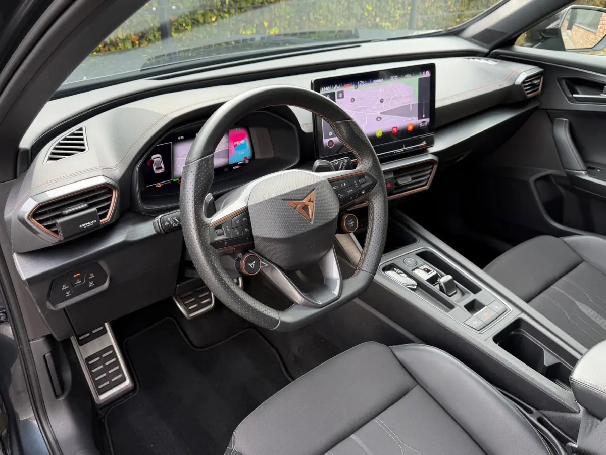 1.4 e-Hybrid VZ Performance Pano/Carplay/Sfeerverlichting