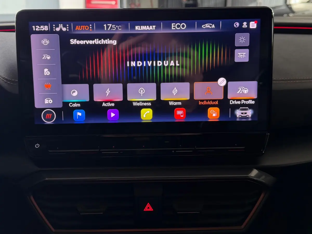 1.4 e-Hybrid VZ Performance Pano/Carplay/Sfeerverlichting