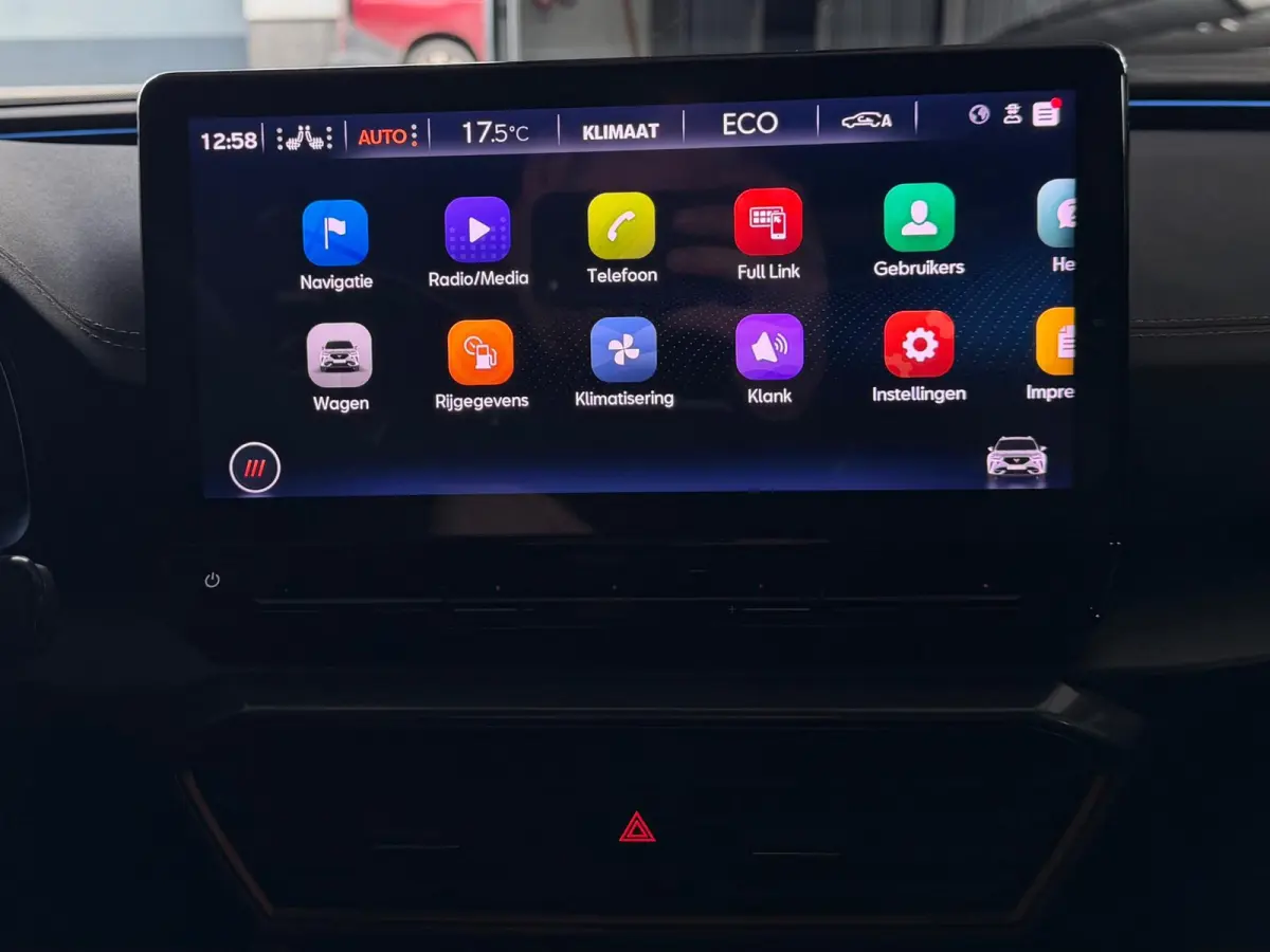 1.4 e-Hybrid VZ Performance Pano/Carplay/Sfeerverlichting