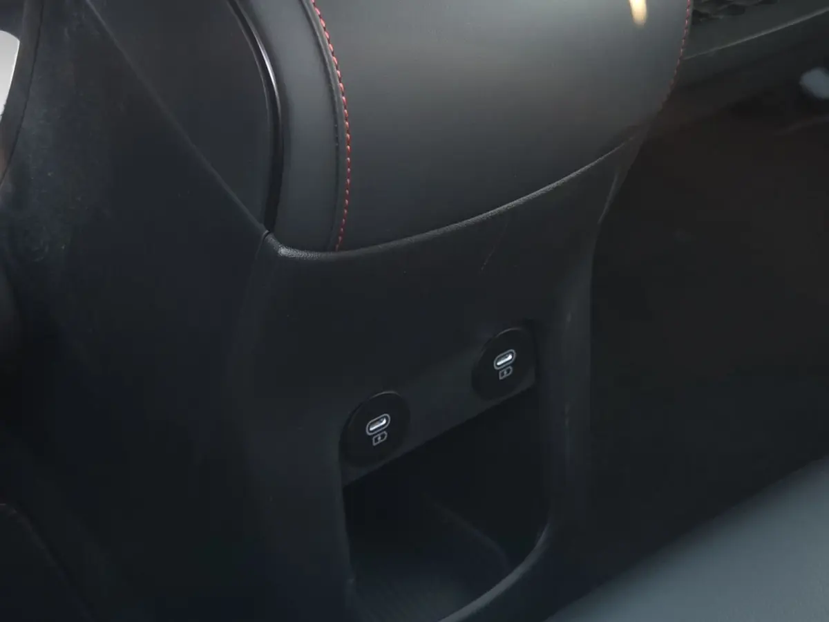 N Line Edition Limited 84 kWh