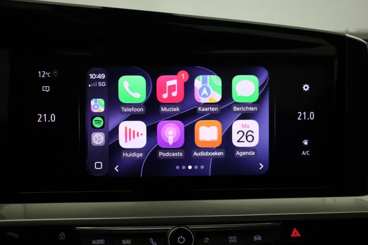 Business Elegance 50-kWh - Carplay, Camera, Cruise, Clima, Stoelverw. 95,69%