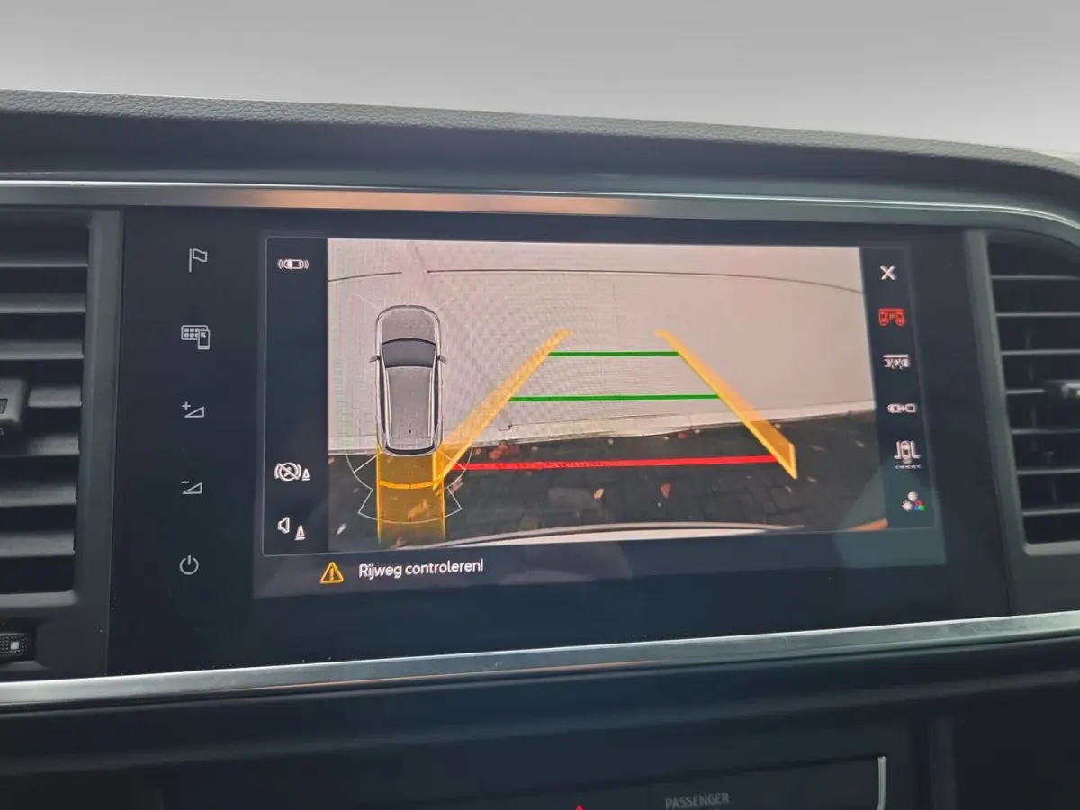 1.5 TSI Style Business Intense Apple Carplay/Android Auto / Cruise control / DAB / Keyless start / Volledig digitaal instrumentenpaneel