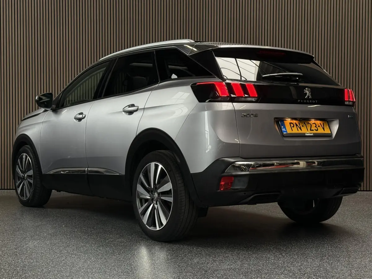 1.2 PureTech Allure | Automaat | Camera | Keyless | Carplay