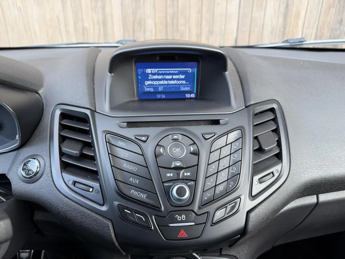 1.0 EcoBoost ST - Line 140pk | Stoel/stuurverwarming | Leuke uitvoering!