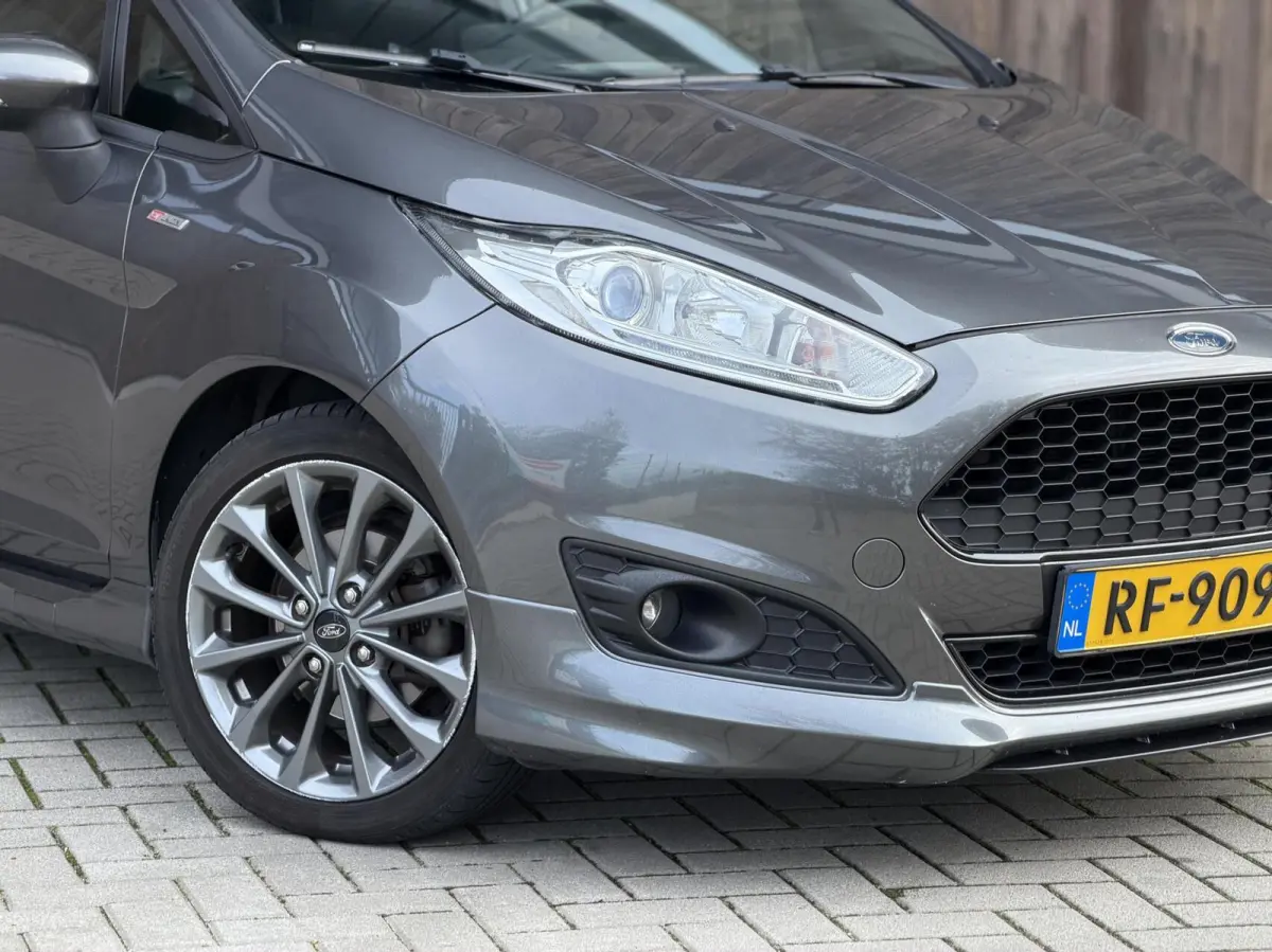 1.0 EcoBoost ST - Line 140pk | Stoel/stuurverwarming | Leuke uitvoering!