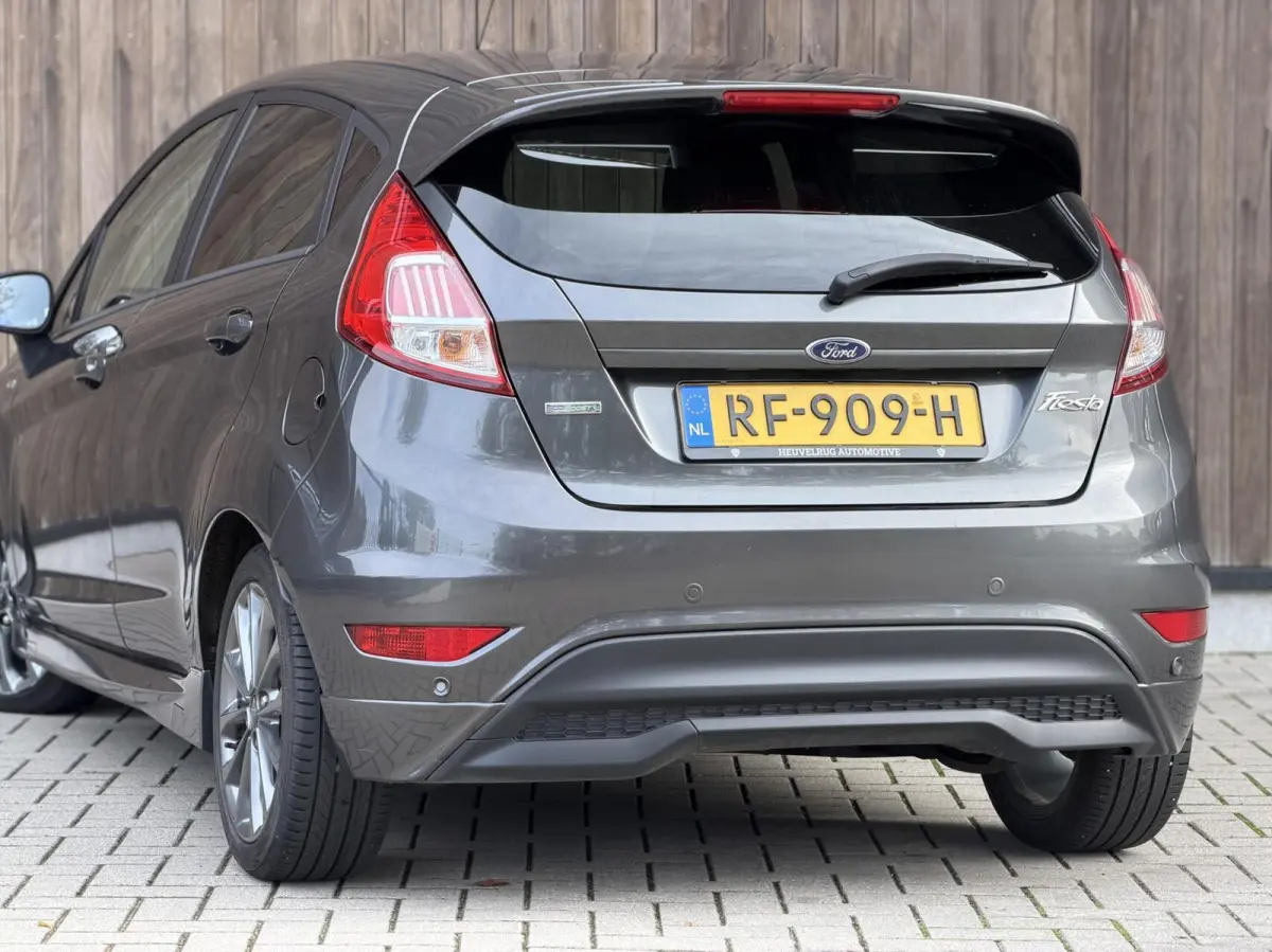 1.0 EcoBoost ST - Line 140pk | Stoel/stuurverwarming | Leuke uitvoering!