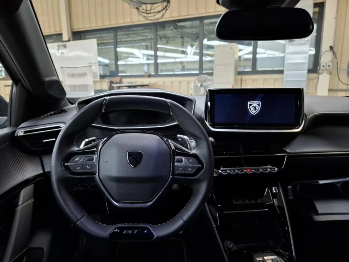 1.2 Hybrid 110 e-DCS6 GT | NL-Auto | Adaptieve Cruise Control | Apple Carplay & Android Auto |