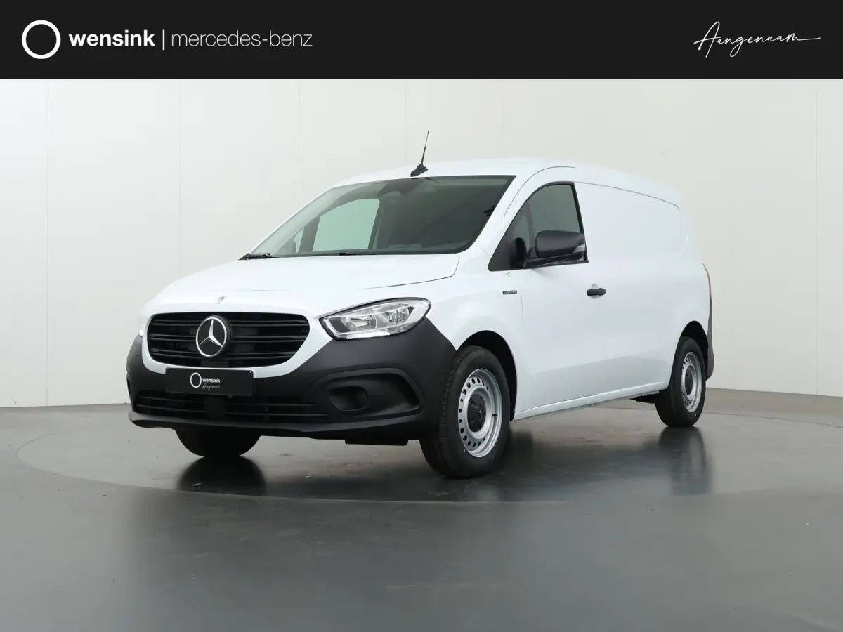 112 Base L2 51 kWh | Achteruitrijcamera | Climate Control | Cruise Control | Airco | Snelladen 75KW