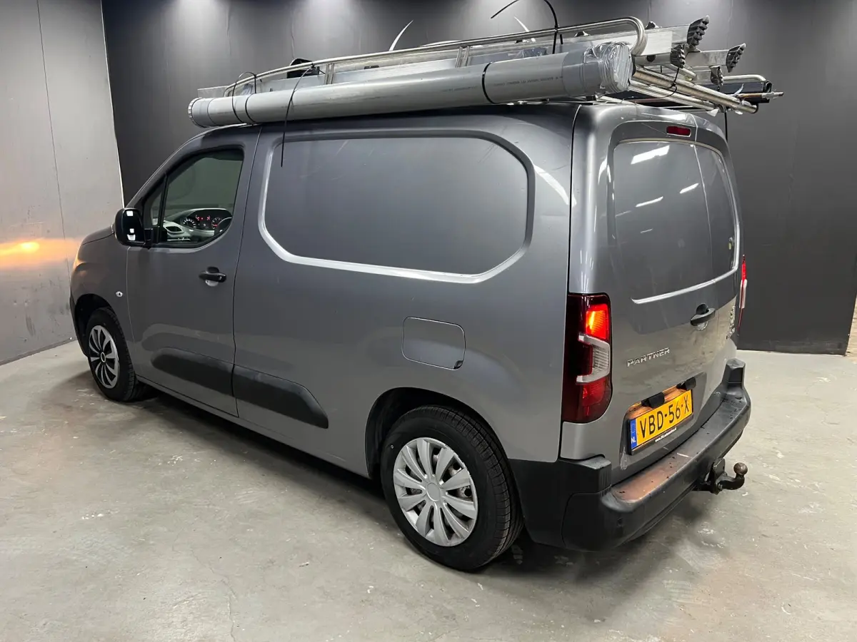 1.6 BlueHDI Premium|JBL|CarPlay|Cam|NAP|Cruise|Imperial
