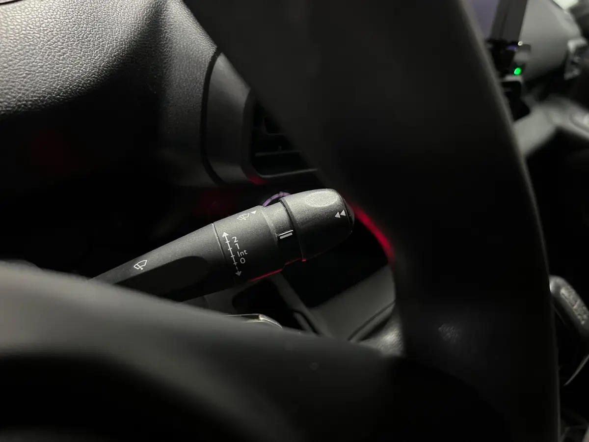 1.6 BlueHDI Premium|JBL|CarPlay|Cam|NAP|Cruise|Imperial