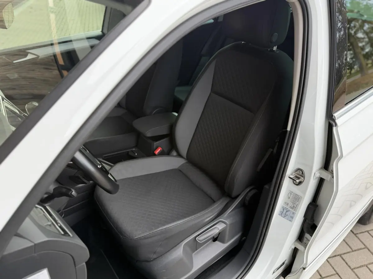 1.4 TSI 150 PK | R-Line | Stoelverwarming| Automaat | Led | Goed onderhouden
