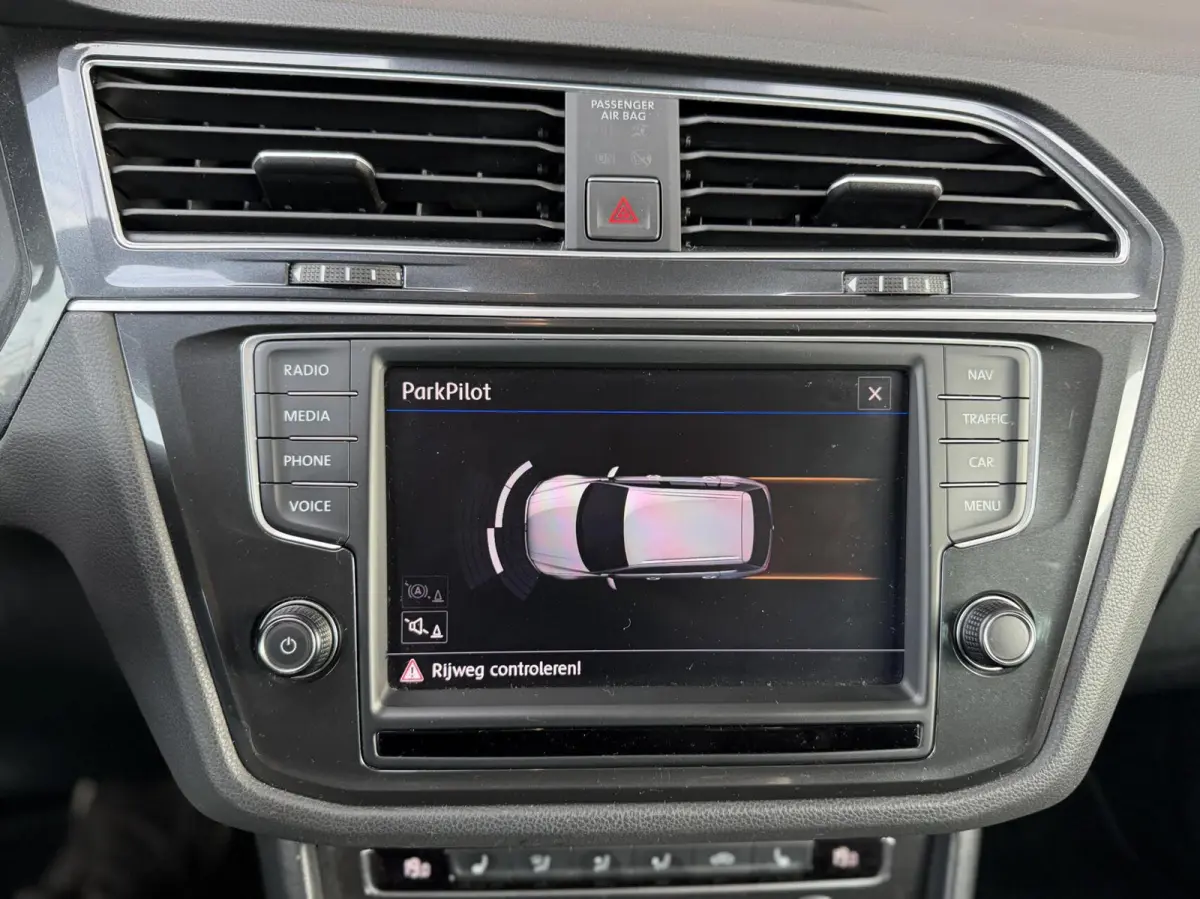 1.4 TSI 150 PK | R-Line | Stoelverwarming| Automaat | Led | Goed onderhouden