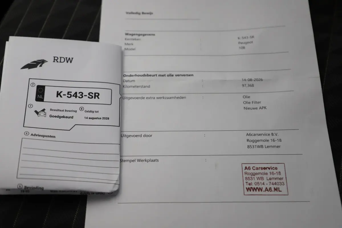 1.0 e-VTi Active Navigatie Achteruitrijcamera Bluetooth Airco Radio