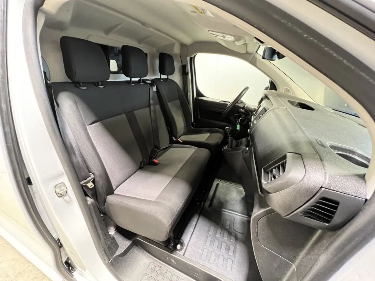 1.5 BlueHDI 100 L2 | App Connect | Cruise Control