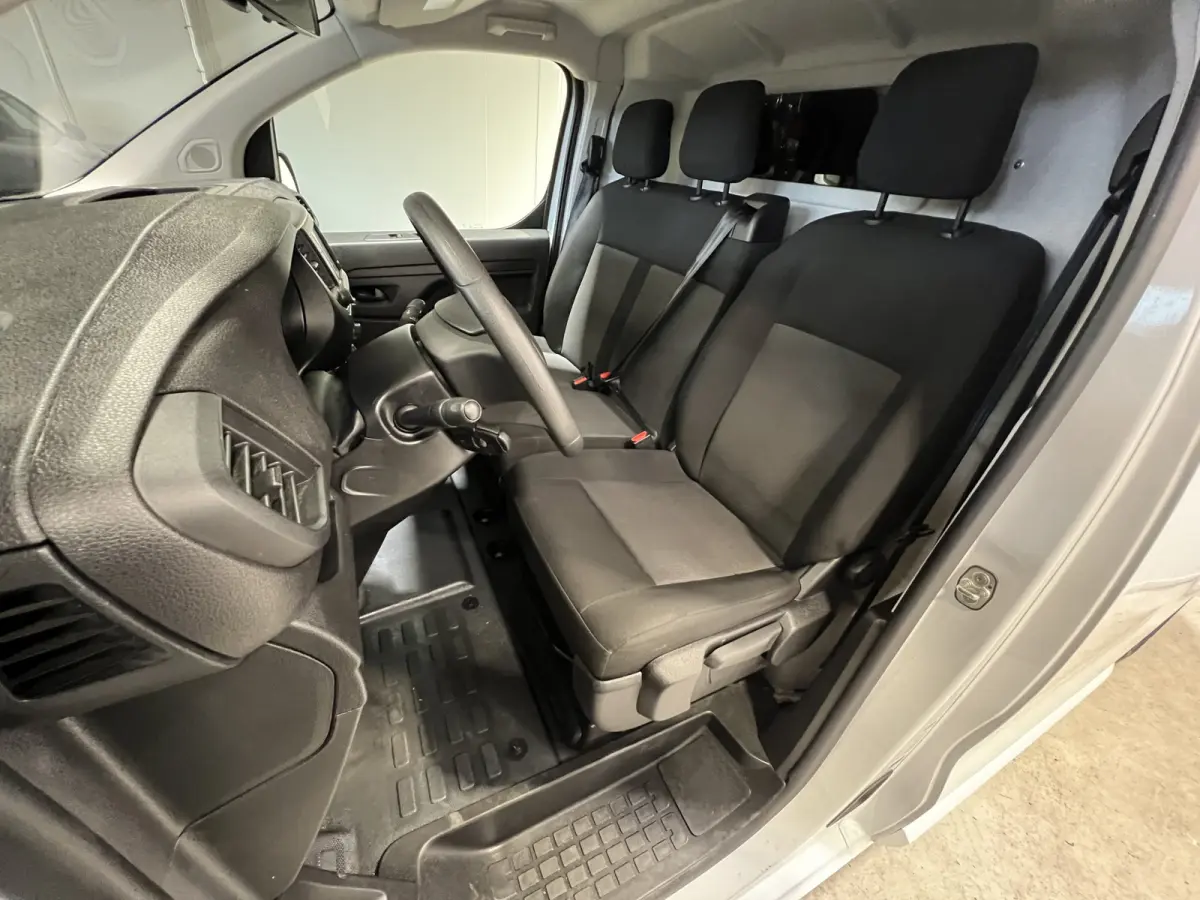 1.5 BlueHDI 100 L2 | App Connect | Cruise Control