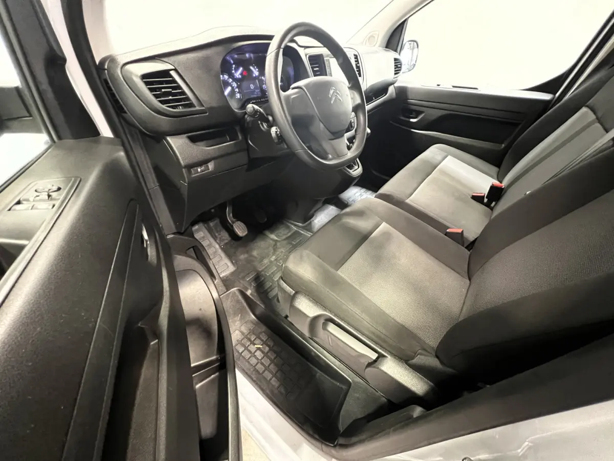1.5 BlueHDI 100 L2 | App Connect | Cruise Control